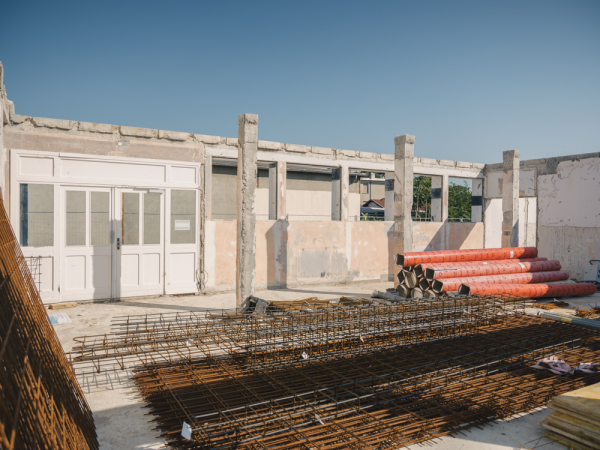 Le bâtiment préexistant va servir de socle pour l'extension de l'école Albert-Camus